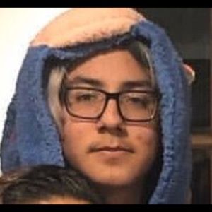 Meet your Posher, Andres